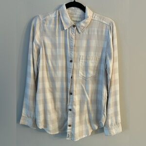 Abercrombie & Fitch Cream Checkered Button Down Shirt